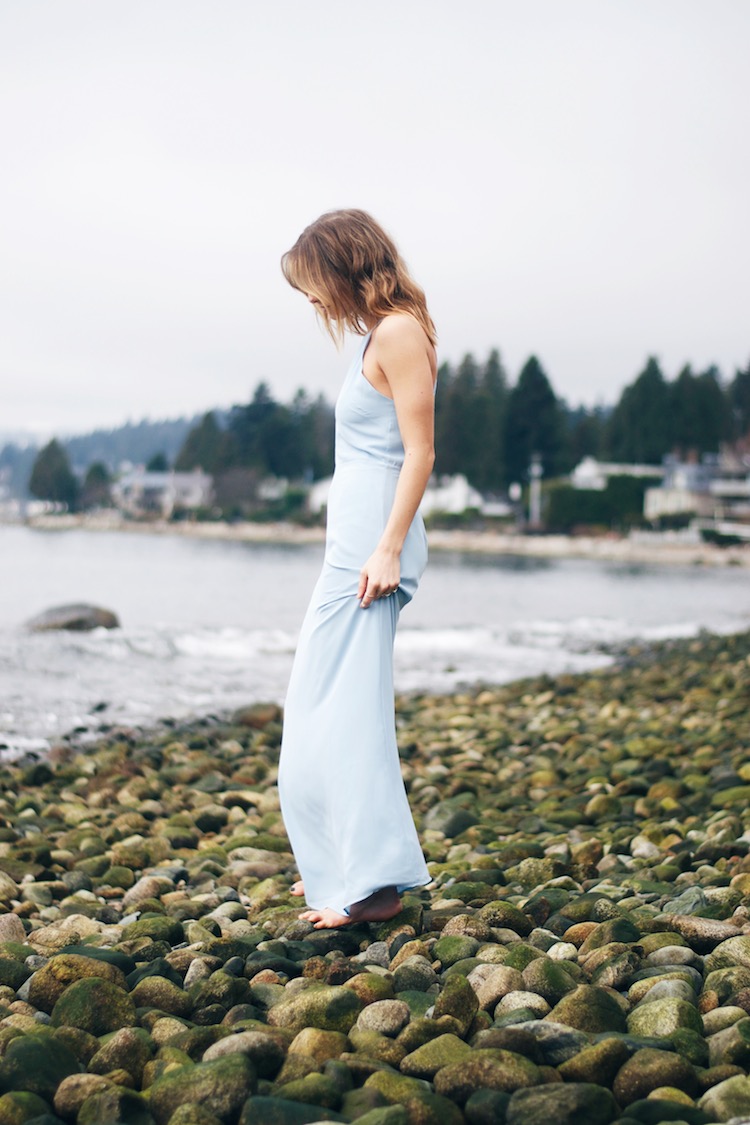 valentines outfit maxi dress beach 