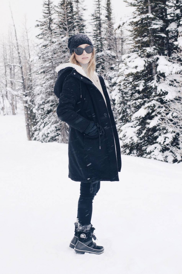 4 ways to stay warm and stylish in the snow | The August Diaries
